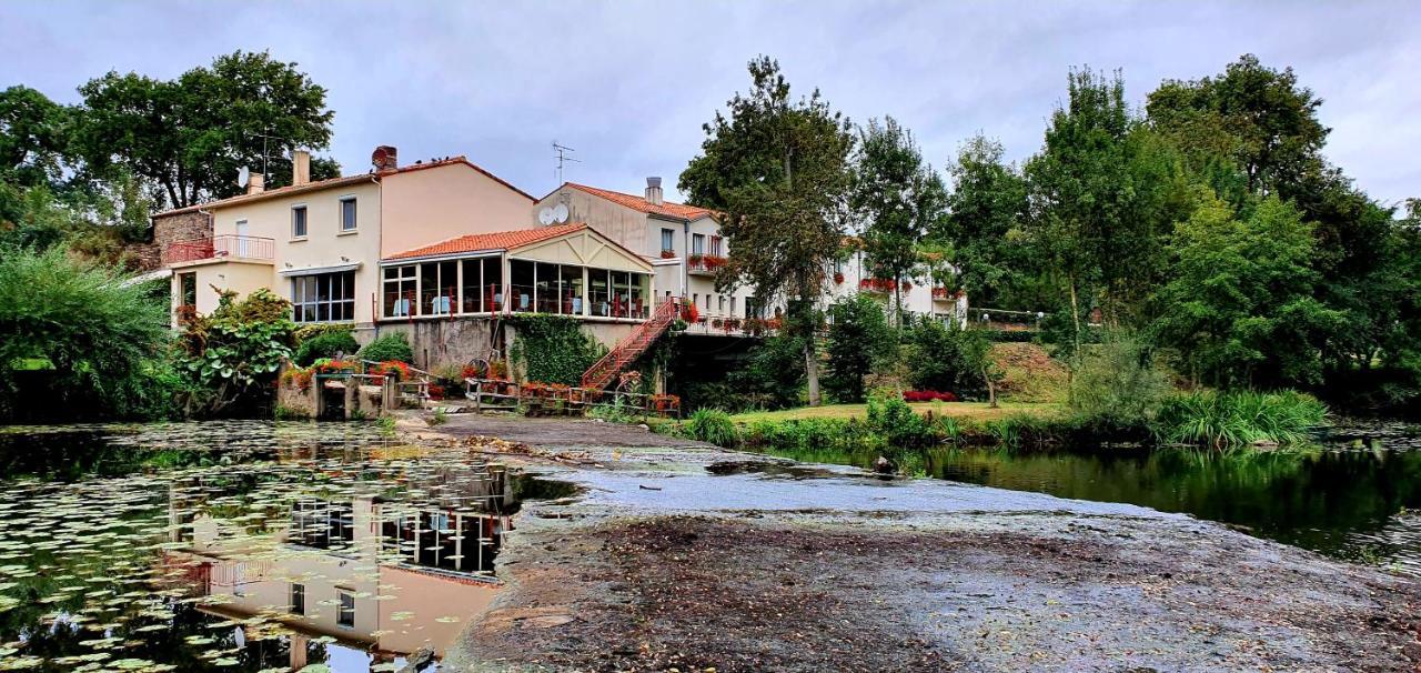 Hotel Pont De Senard モンテギュ エクステリア 写真