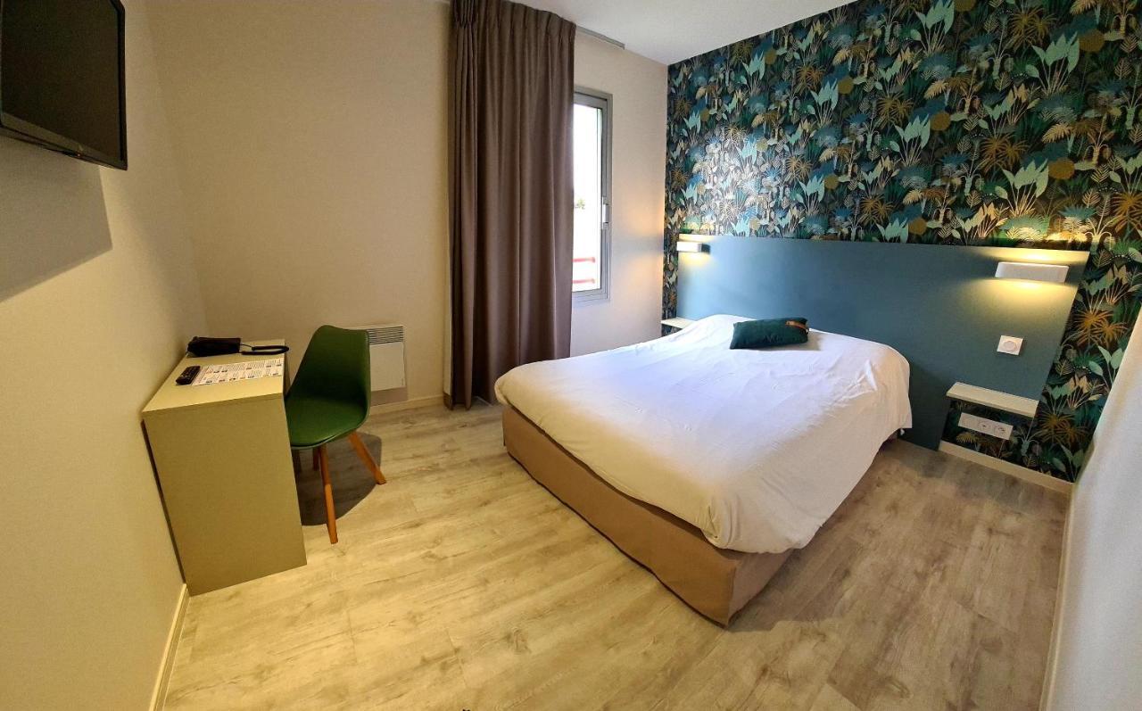 Hotel Pont De Senard モンテギュ エクステリア 写真