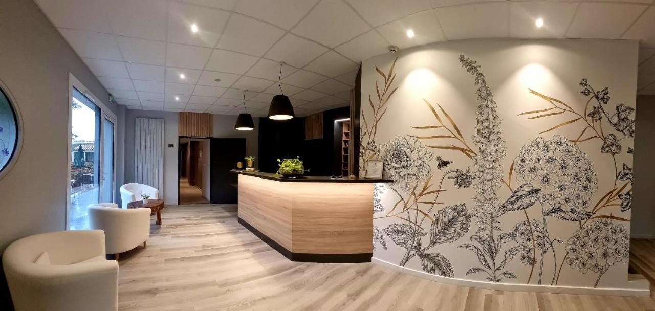 Hotel Pont De Senard モンテギュ エクステリア 写真